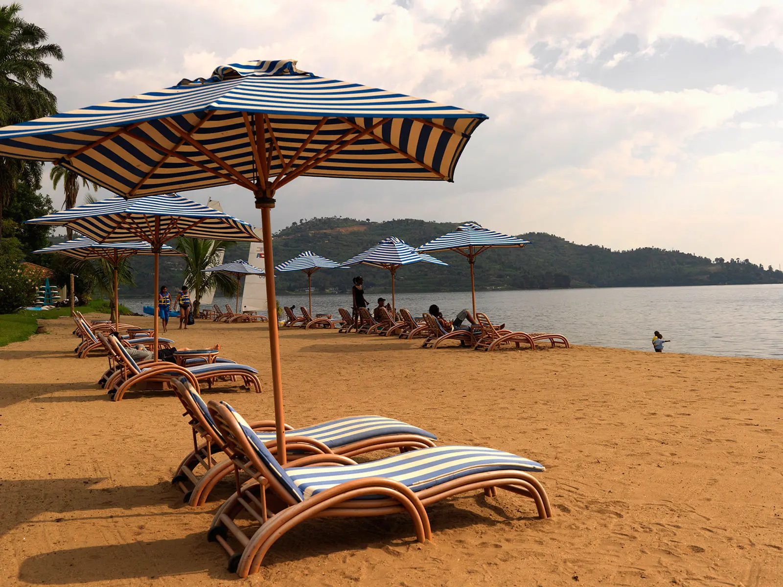 Luxury is a defining element of the Lake Kivu Relaxation Holidays experience, transforming a simple lakeside stay into a deeply restorative and refined escape. Along the scenic shores of Lake Kivu, travelers are welcomed by a collection of beautifully designed eco-lodges, boutique hotels, and high-end resorts that seamlessly blend modern comfort with the natural beauty of the lake environment.