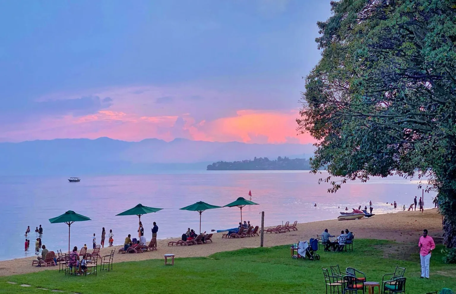 Gisenyi, also known as Rubavu, is one of the most popular destinations for Lake Kivu Relaxation. Located near the northern shores of the lake, it offers a unique combination of natural beauty and lively lakeside atmosphere. The area is known for its sandy beaches, palm-lined shores, and stunning views of the Congo mountains across the water.