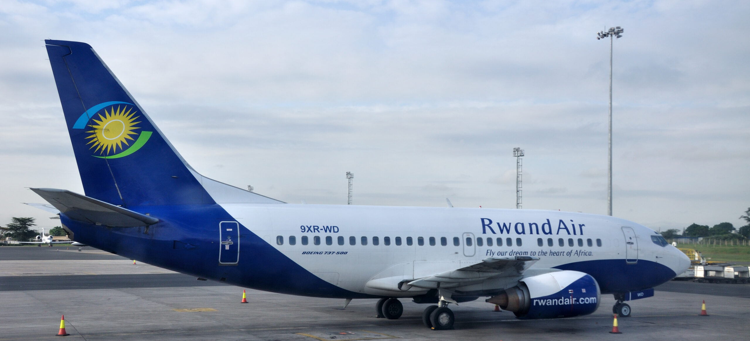 Flights from Europe to Rwanda are convenient for travelers planning Gorilla Trekking from all European Countries. Kigali International Airport is Rwanda’s main international gateway and the starting point for most Rwanda Gorilla Trekking itineraries. European travelers can reach Kigali through direct and connecting flights from major cities across the continent.