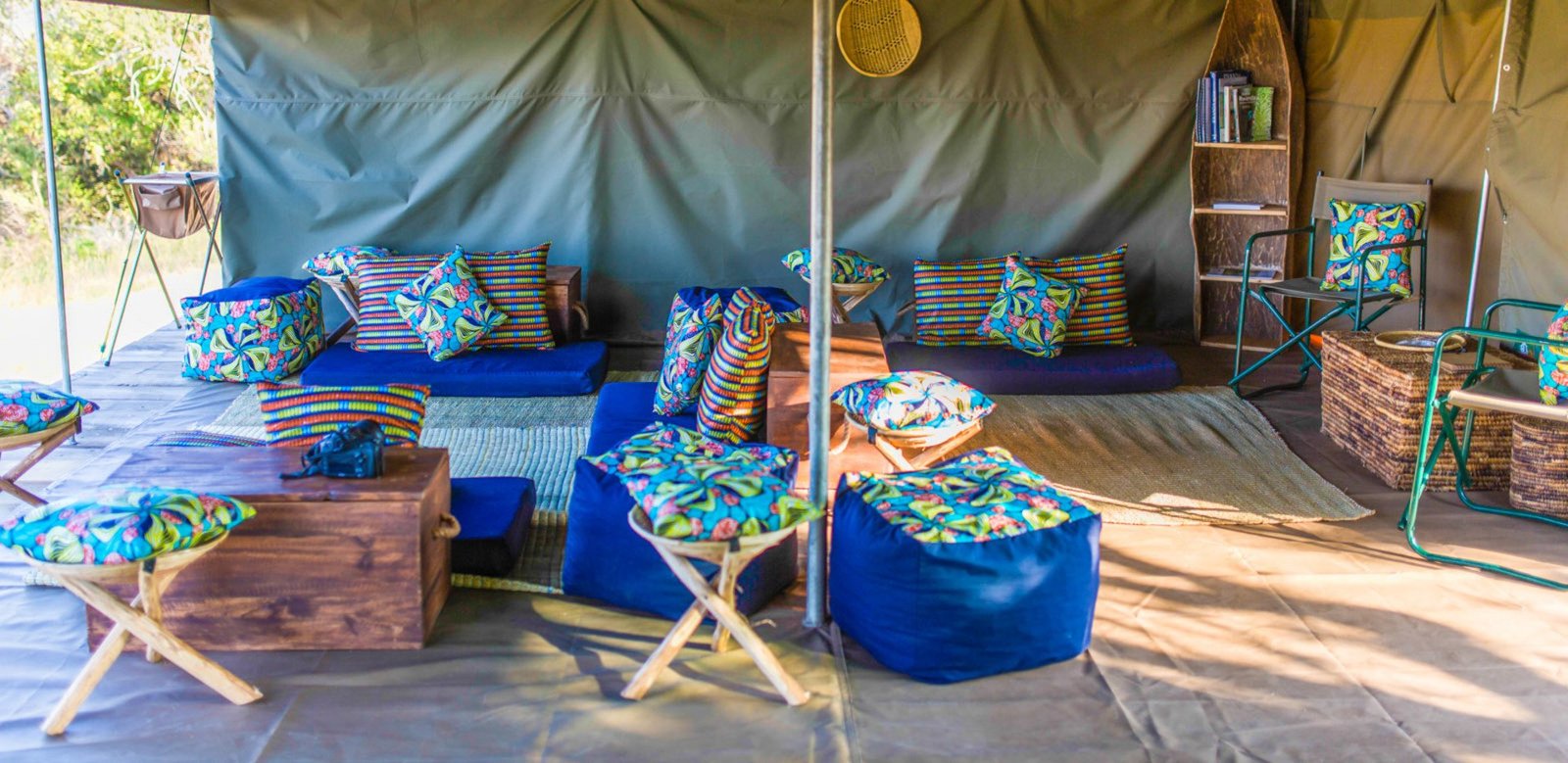 The design of Karenge Bush Camp reflects the timeless elegance of Africa's classic safari expeditions while embracing modern principles of environmental sustainability. Rather than constructing permanent buildings, the camp has been intentionally designed as a seasonal mobile camp that leaves only a minimal ecological footprint within Akagera National Park.
