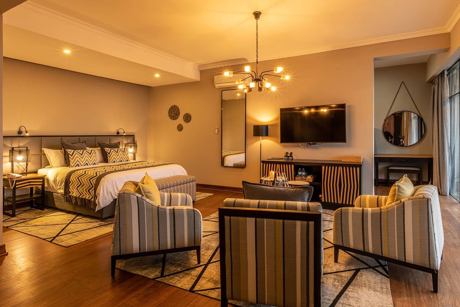 Accommodation at Kivu Lodge has been carefully designed to provide guests with comfort, privacy, and magnificent lake views. The lodge offers a selection of Standard Rooms, Deluxe Rooms, Executive Suites, Family Rooms, and private cottages suitable for honeymoon couples, families, photographers, business travelers, and leisure visitors.