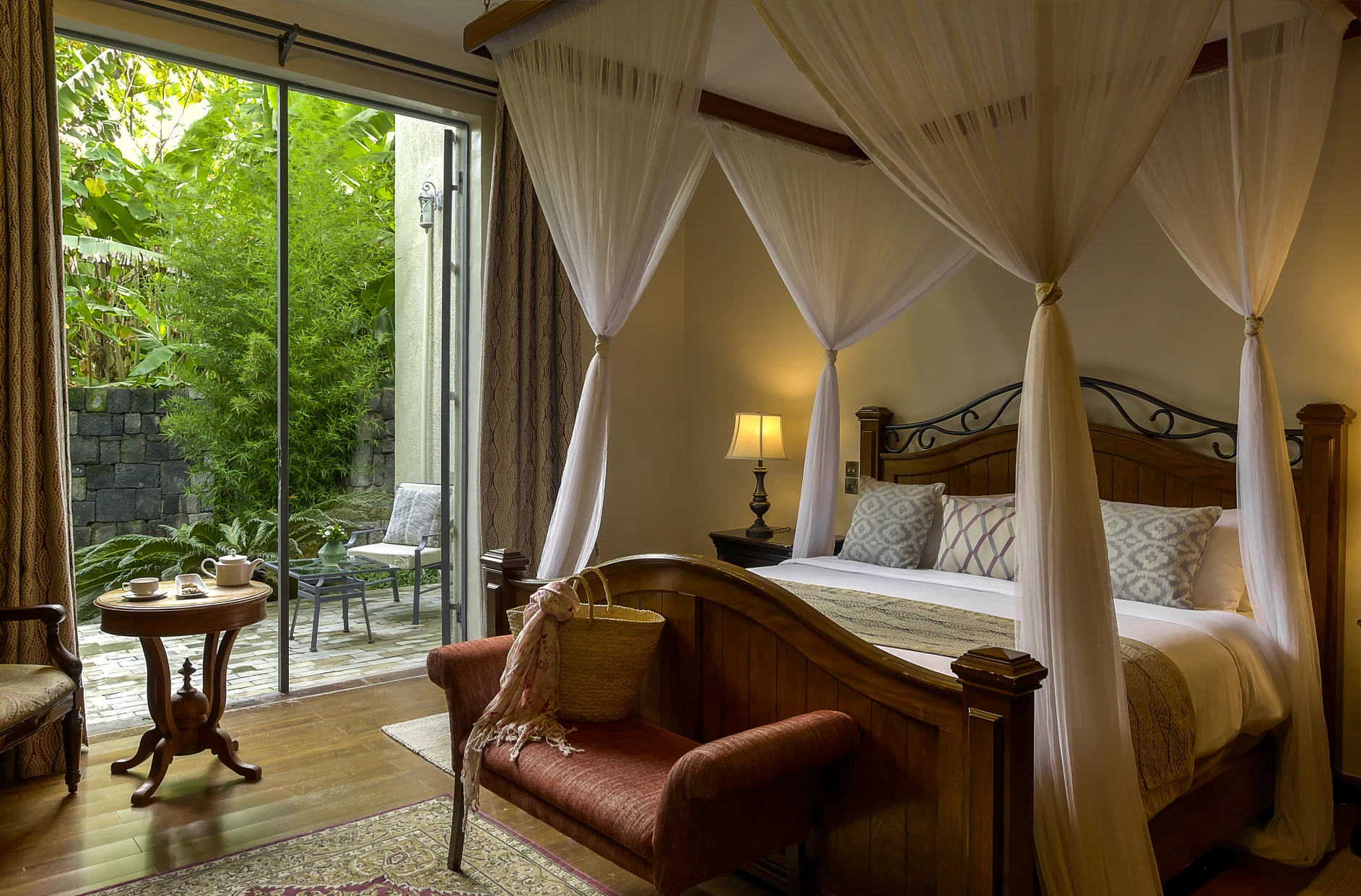 Accommodation at The Bishop's House has been carefully designed to offer guests exceptional luxury, complete privacy, and an atmosphere of timeless elegance. The boutique lodge features a limited collection of beautifully appointed guest rooms and suites, ensuring every visitor enjoys personalized attention, peaceful surroundings, and world-class comfort throughout their stay.